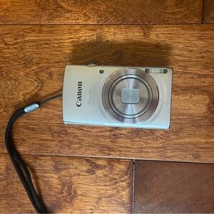 Canon powershot elph 180